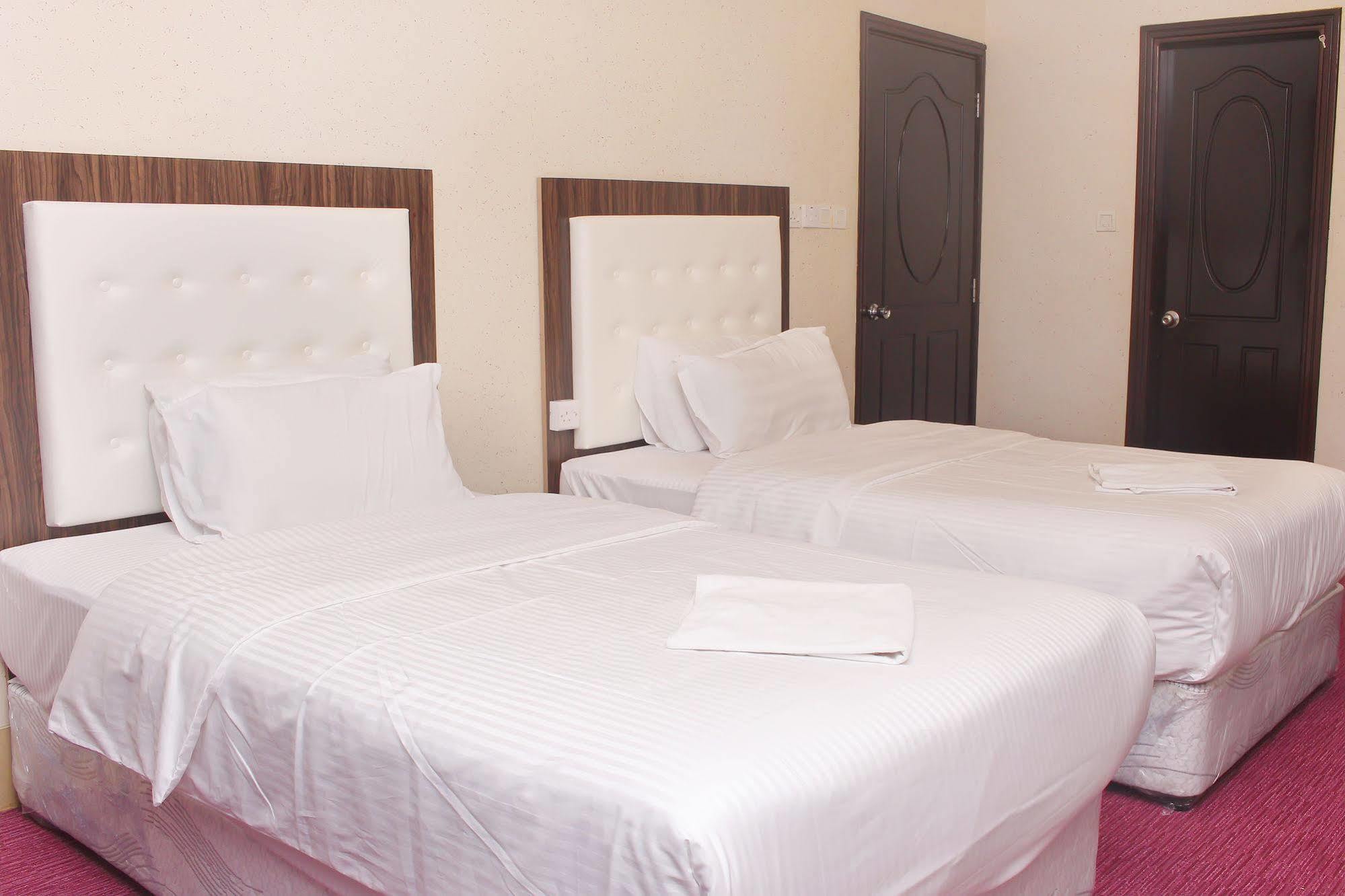 Delmon Hotel Apartments Muscat Ngoại thất bức ảnh